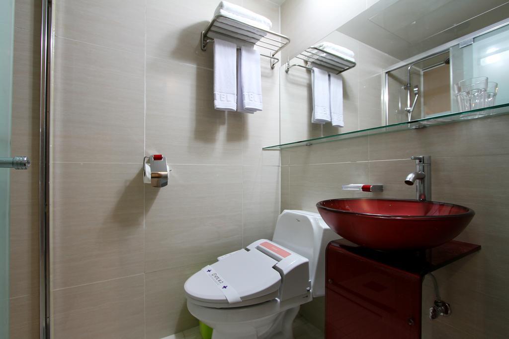 Hotel Myeongdong Seoul Room photo