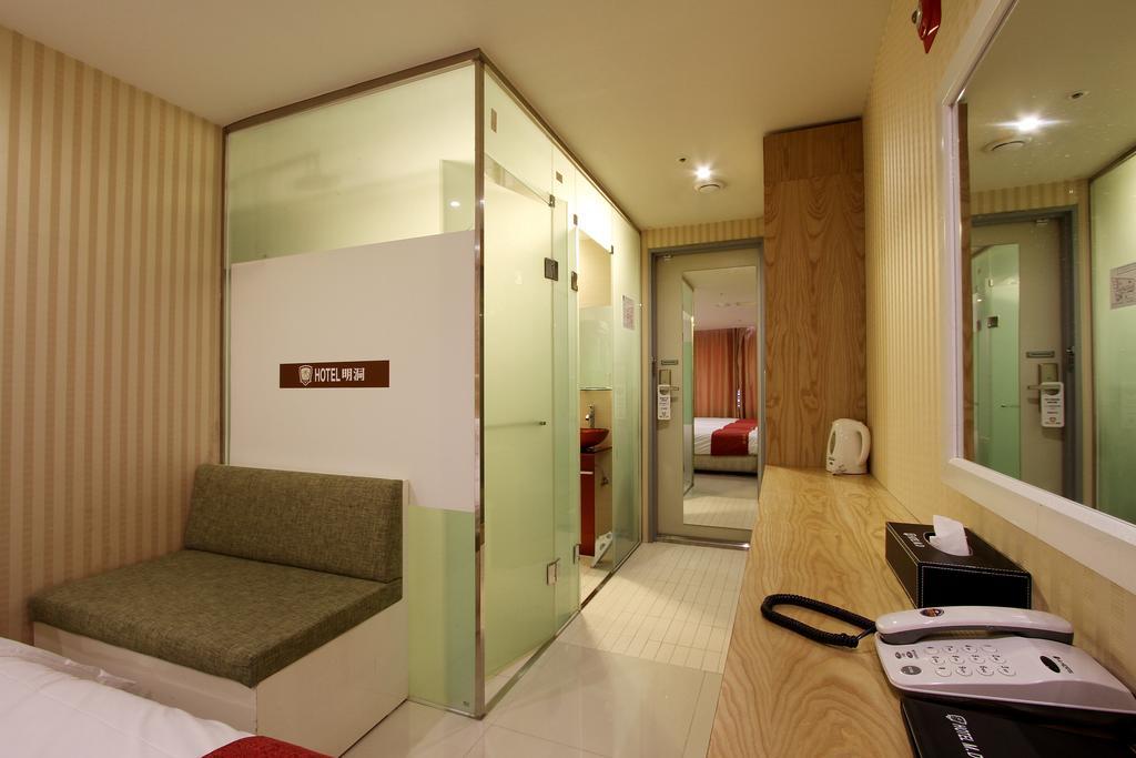 Hotel Myeongdong Seoul Room photo